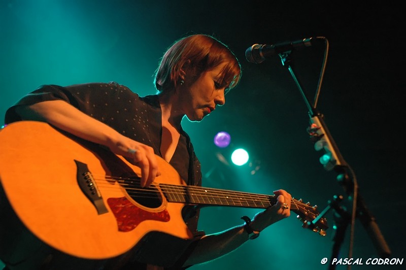 Suzanne Vega  l'Elyse Montmartre